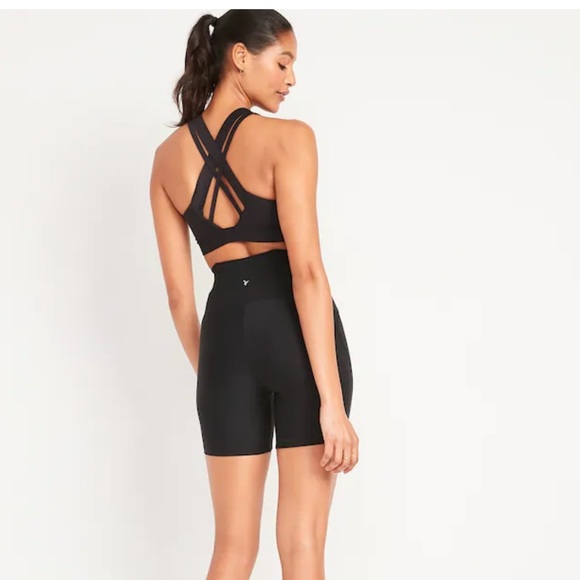 Old navy active biker shorts - Picture 4 of 7